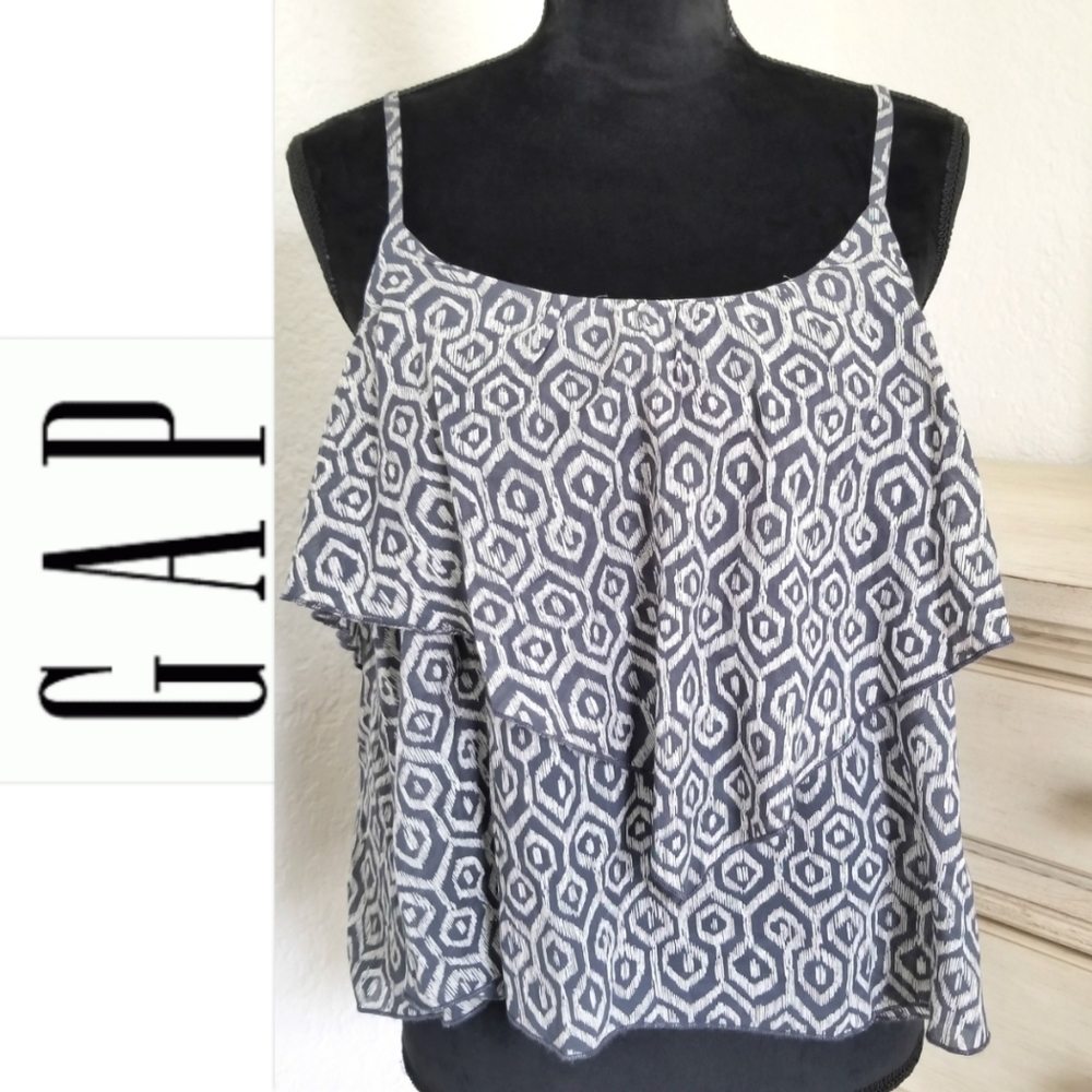 NWT** Tank top ll Gap